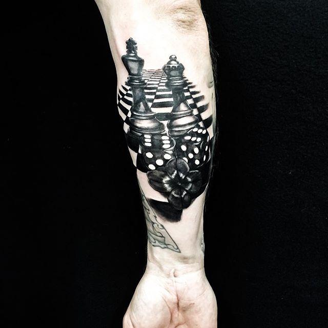 tatuaje brazo de hombre 271