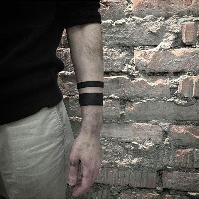 tatuaje brazo de hombre 461