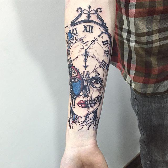 tatuaje brazo de hombre 771