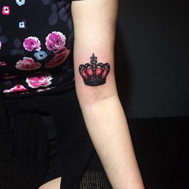 tatuaje brazo de mujer 1131
