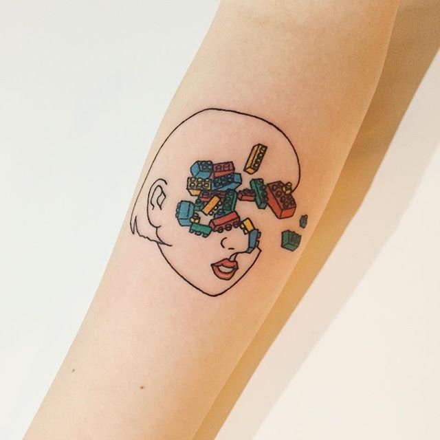 tatuaje brazo de mujer 841