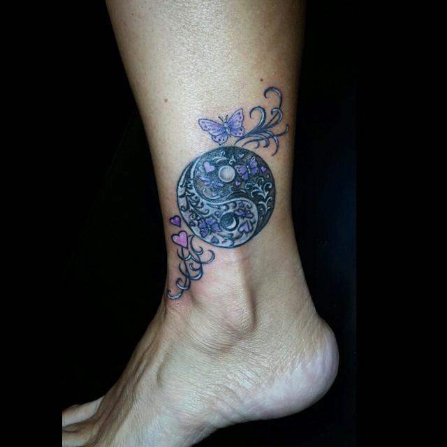 tatuaje yin y yang 551