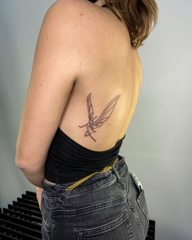 tattoo femenino con una hada 03