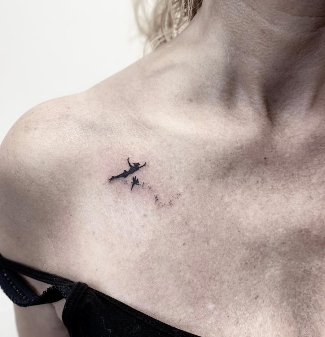 tattoo femenino con una hada 49