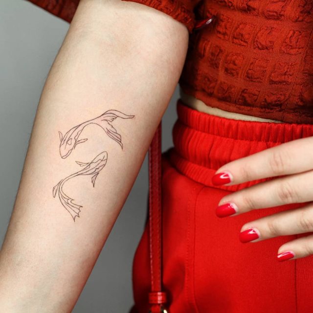 tattoo femenino de carpa 34
