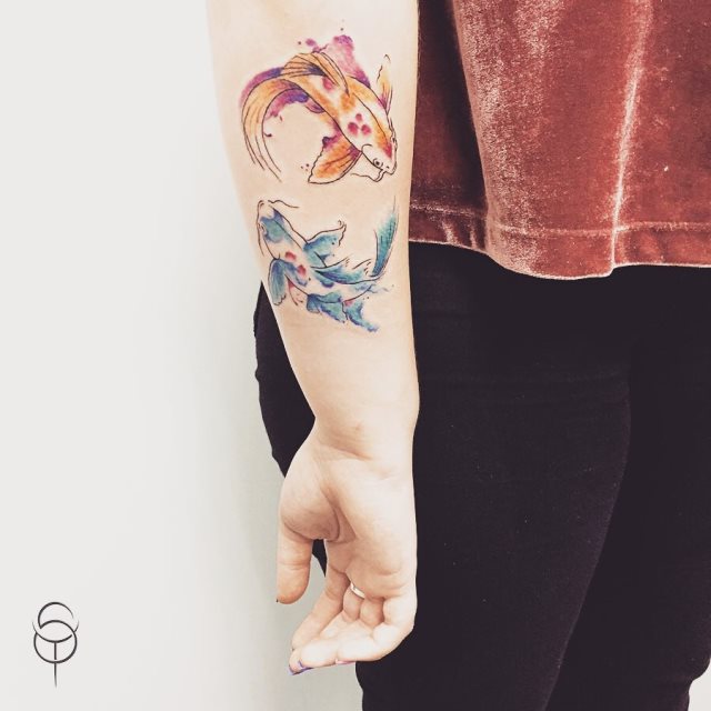 tattoo femenino de carpa 62