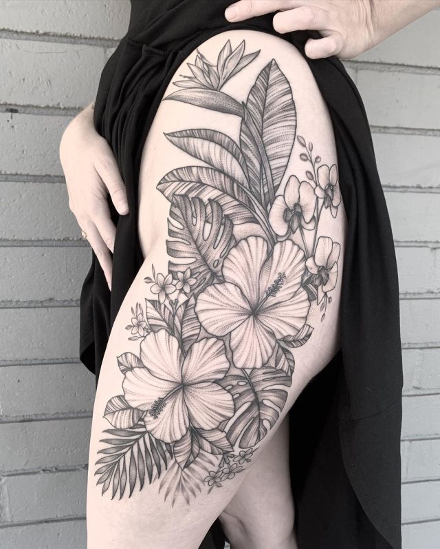tattoo femenino flor 26