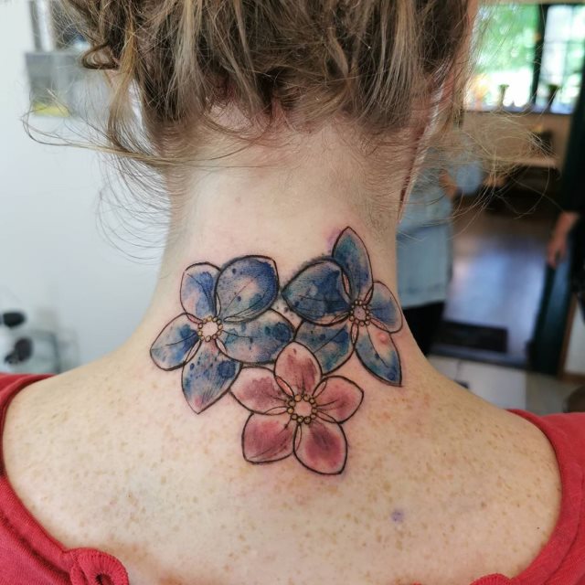tattoo femenino flor 28