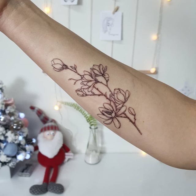 tattoo femenino flor 47