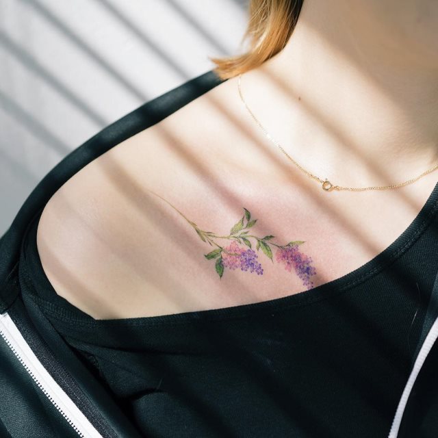 tattoo femenino flor 55