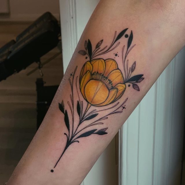 tattoo femenino flor para el brazo 98