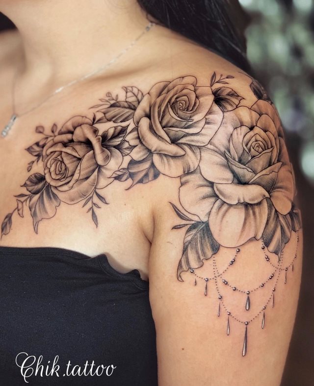 tattoo femenino flor para el hombro 43