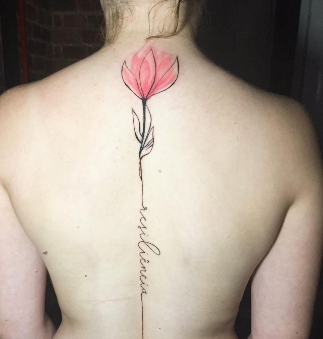 tattoo femenino flor para la espalda 72