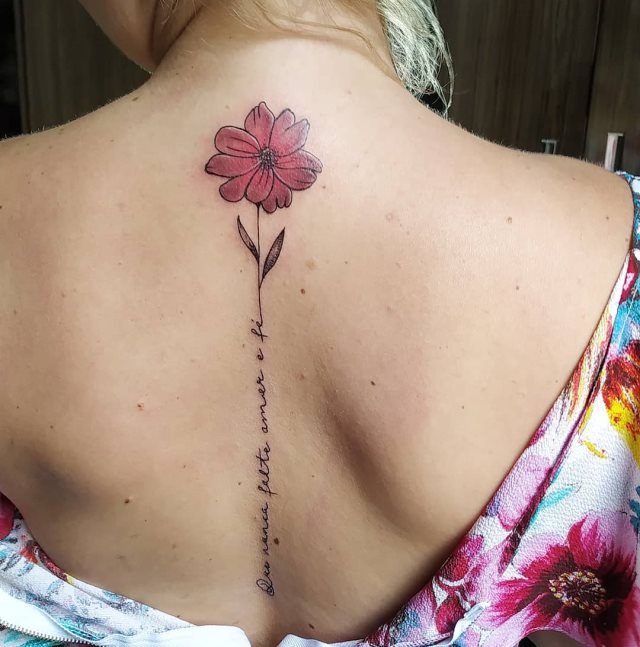 tattoo femenino flor para la espalda 77