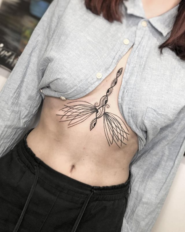 Tatuajes de libélulas (para MUJERES)