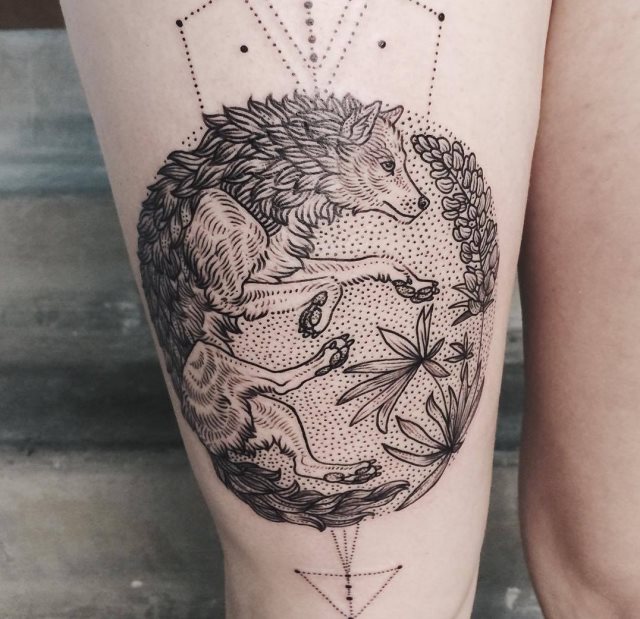 tattoo femenino lobo 16