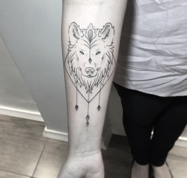 tattoo femenino lobo 43
