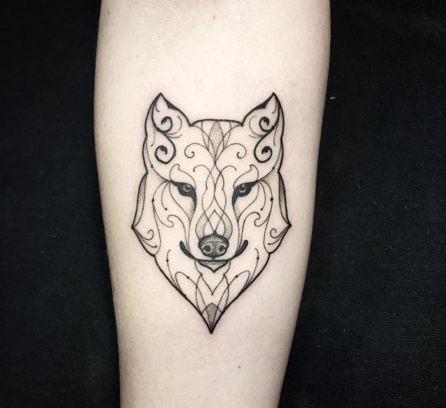 tattoo femenino lobo 54