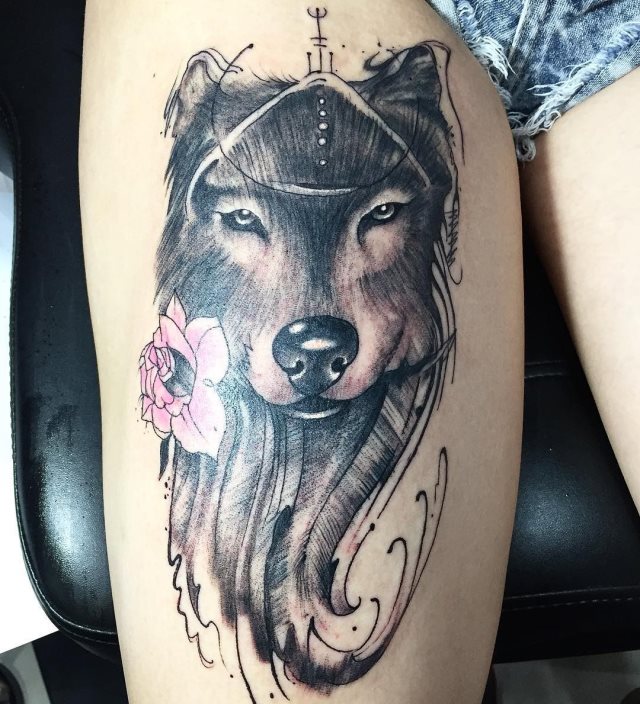 tattoo femenino lobo 59