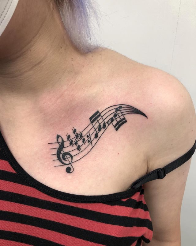 tattoo femenino musical 15
