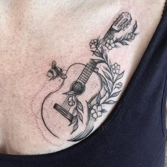 tattoo femenino musical 46
