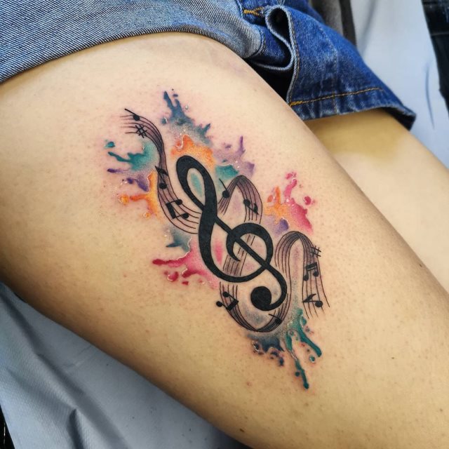 tattoo femenino musical 63