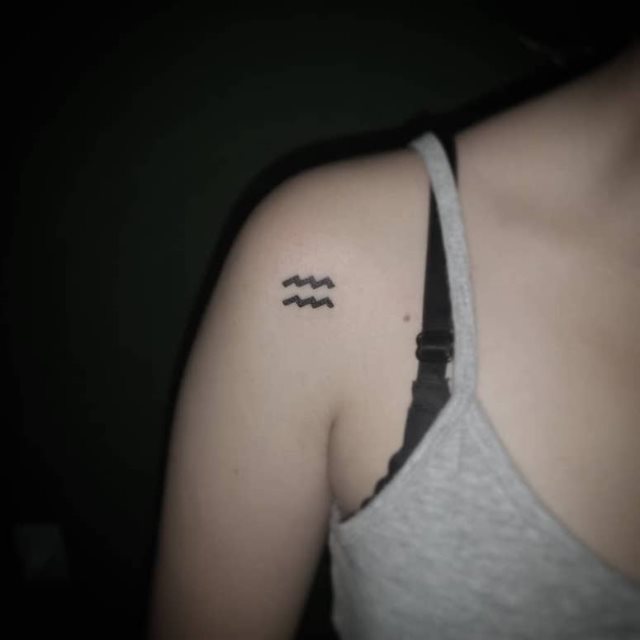 tattoo femenino para el hombro 05