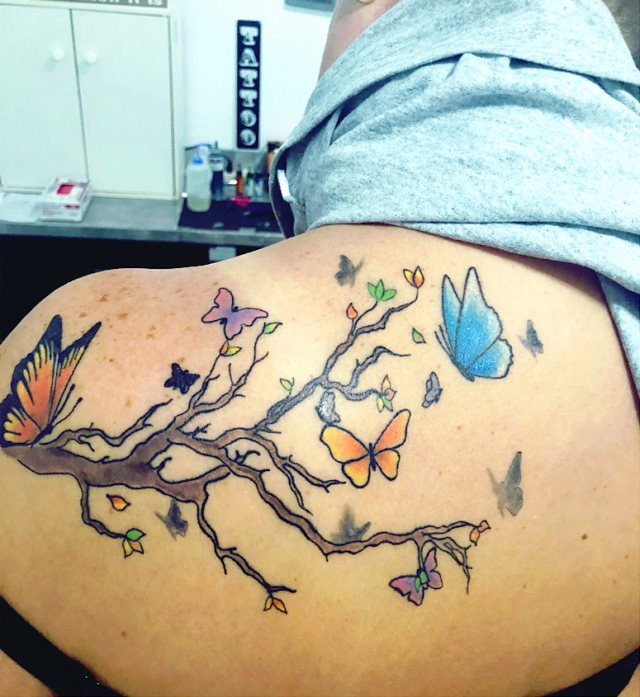 tattoo femenino para el hombro 168