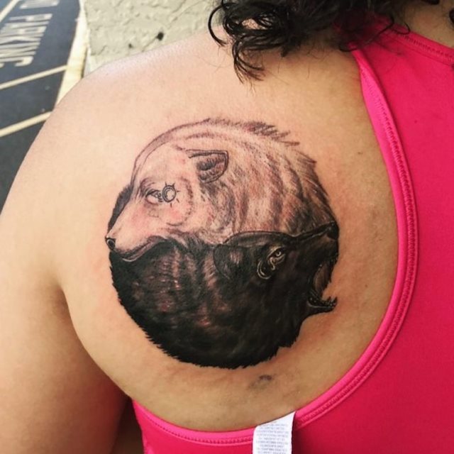 tattoo femenino para el hombro 183