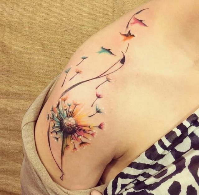 tattoo femenino para el hombro 203
