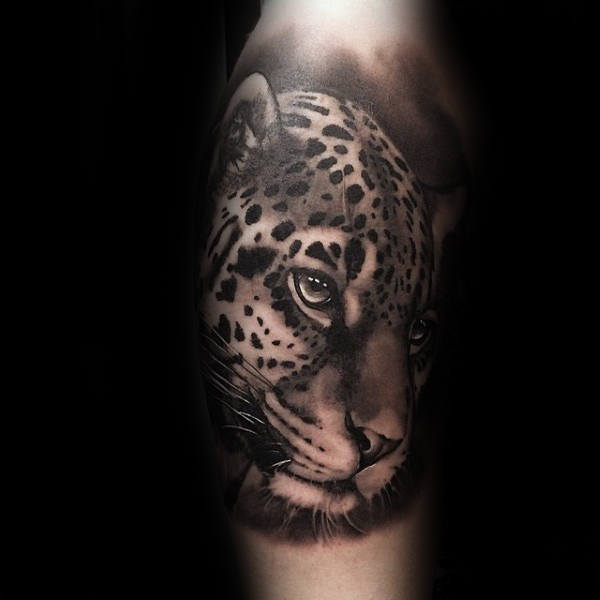 tatuaje leopardo para hombre 43