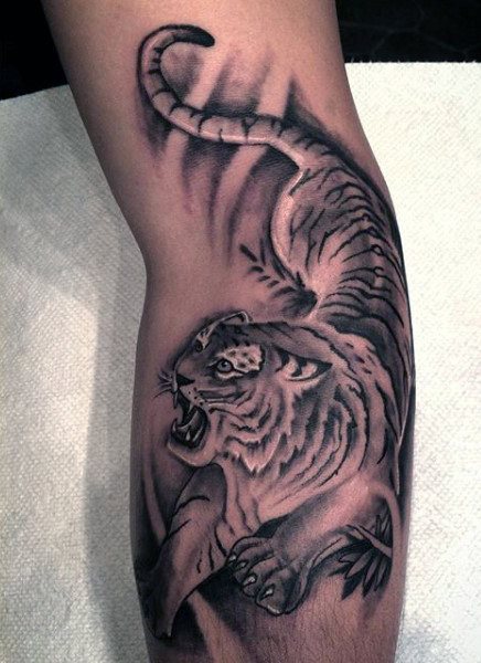 tatuaje tigre para hombre 25
