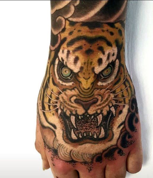 tatuaje tigre para hombre 37
