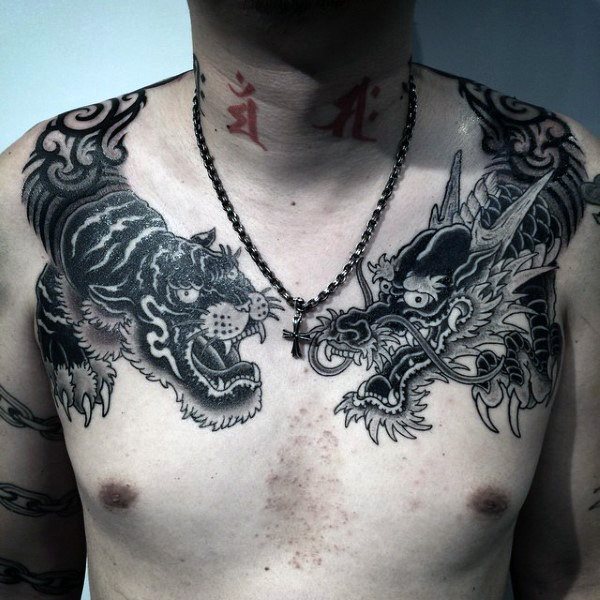 maravilloso tatuaje para hombre 63