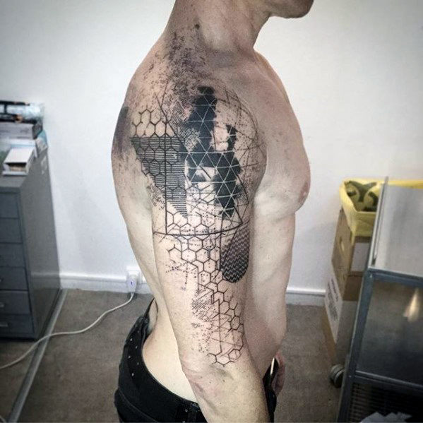 tatuaje increible brazo para hombre 09