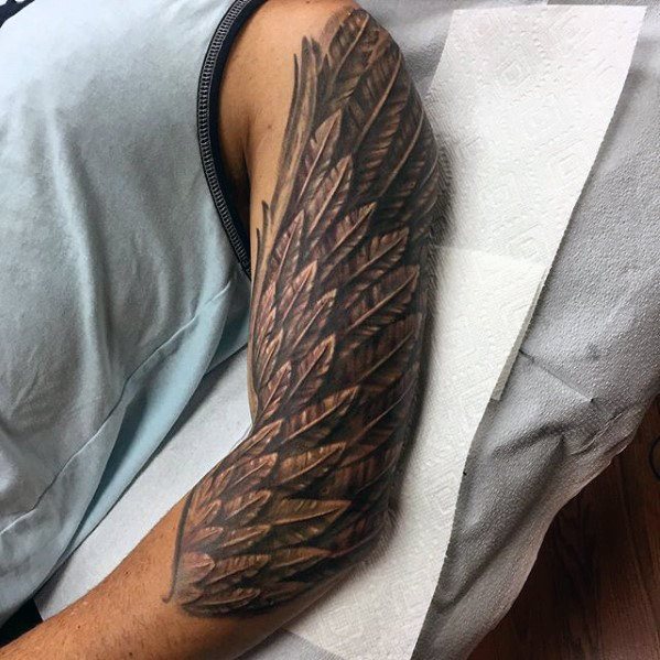 tatuaje increible brazo para hombre 13