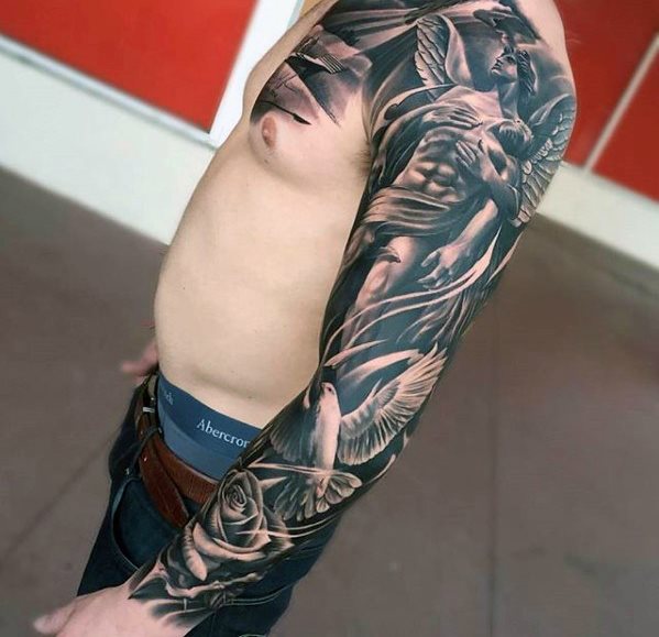 tatuaje increible para hombre 05