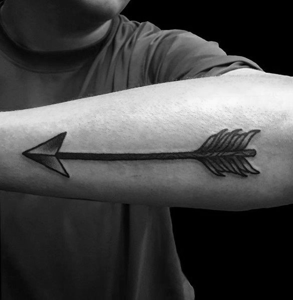 tatuaje tradicional simple para hombre 27