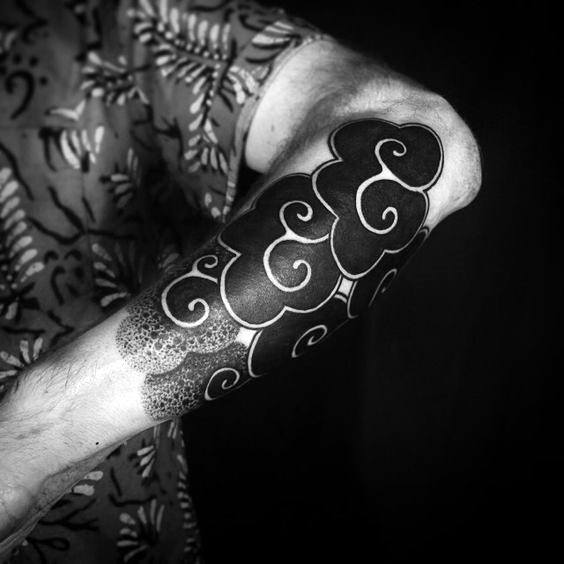 tatuaje artistico para hombre 46