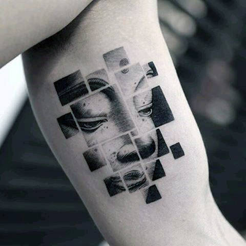tatuaje artistico para hombre 56