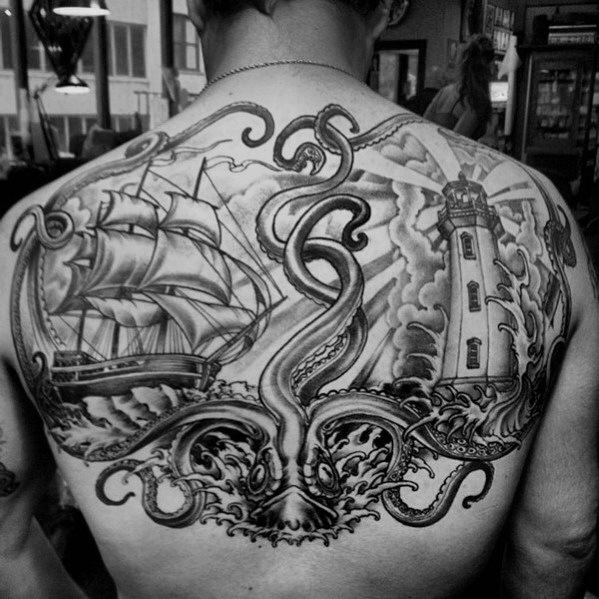 tatuaje epico para hombre 48