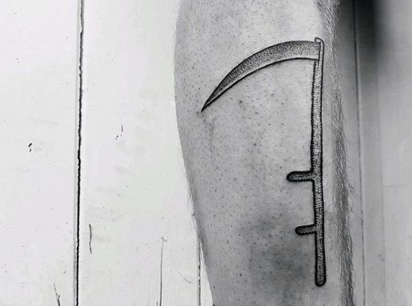 tatuaje impresionante simple para hombre 12